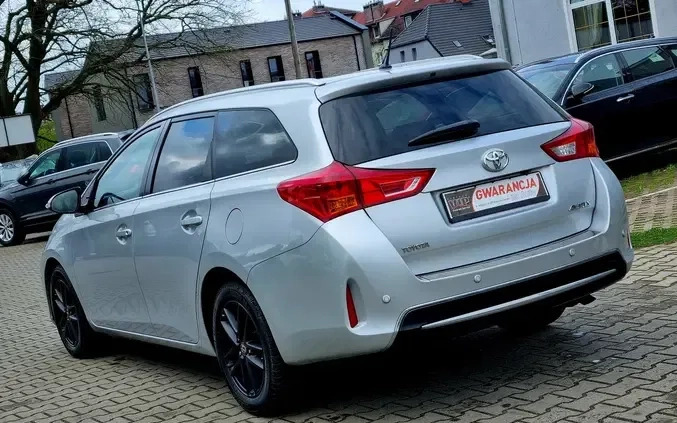 Toyota Auris cena 37900 przebieg: 219000, rok produkcji 2015 z Świebodzin małe 277